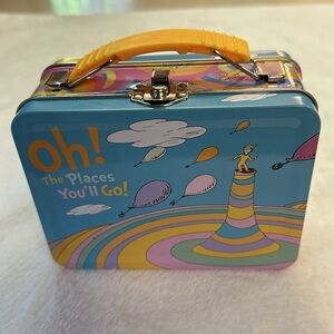 Dr. Seuss Enterprises 2014 Mini Lunchbox Crayon Chalk Box Pastel EUC
